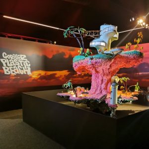 plastic beach modellino