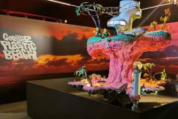 plastic beach modellino