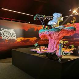 plastic beach modellino